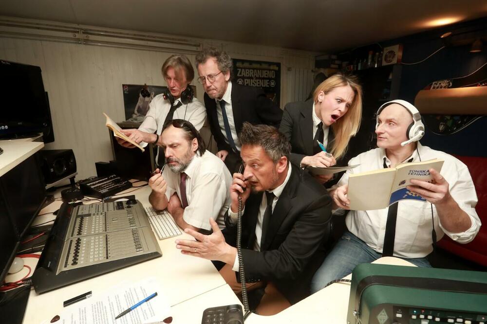 TOP 5 PESAMA LEGENDARNOG BENDA: ''Zabranjeno pušenje'' obeležilo jednu eru (FOTO) (VIDEO)