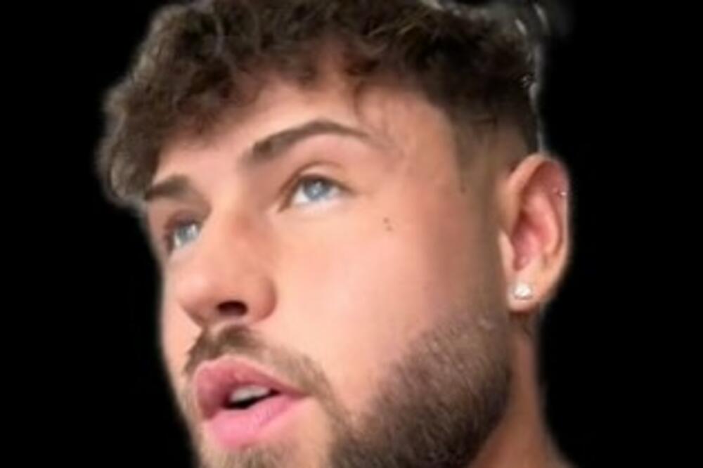 ON IMA TELO OD KOJEG DEVOJKAMA ZASTAJE DAH: A kada vidite šta traži OD NJIH frapiraćete se (VIDEO)