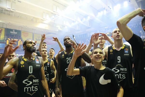 IZ PARTIZANA PRAVO U NBA: Crno-beli ostaju bez bitnog igrača!