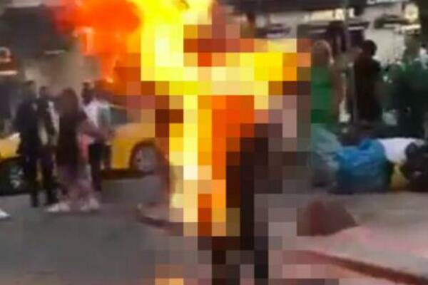 ZAPALJENI ČOVEK TRČAO JE ISTANBULOM: Jedni pokušali da pomognu, drugi prave selfi