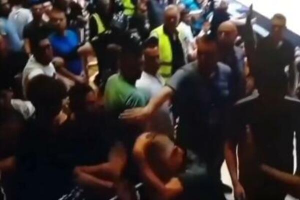 ISPLIVAO SNIMAK UDARANJA SUDIJE! Scena iz Pionira će podići dosta bure, jasno se vidi ko je u pitanju! (VIDEO)
