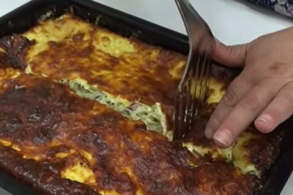 MUSAKU SA OVIM POVRĆEM KUVARICE JOŠ NISU PRAVILE: Na MESO ćete ODMAH ZABORAVITI, raspada se u USTIMA (RECEPT)