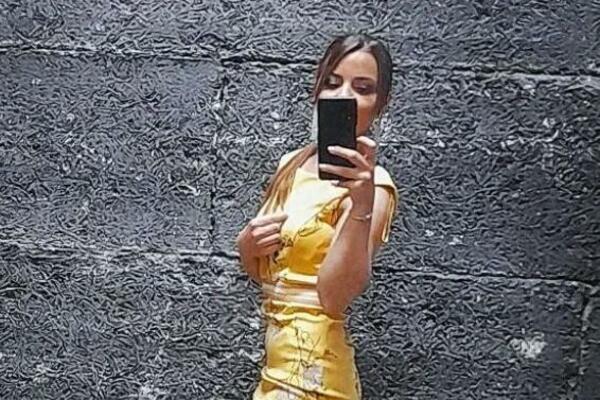 SMUČILA JOJ SE ALEKSANDRA MLADENOVIĆ! Pevačica je promenila ime,a sada i lični opis jer su je mešali sa koleginicom