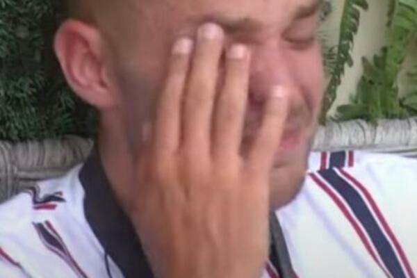 JEZIVE SCENE U ZADRUZI, UČESNIK SAZNAO DA GA JE HODŽA OMAĐIJAO? Plače, grca od bolova i ponavlja SAMO JEDNO!