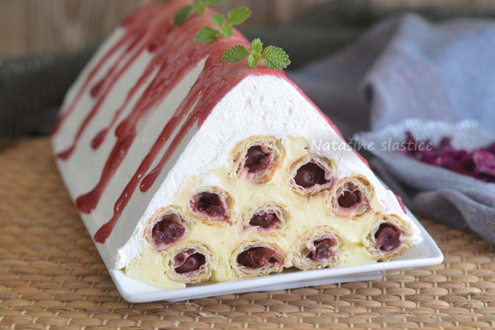 RECEPT ZA PIRAMIDA KOLAČ: Kada vidite njegovu unutrašnjost RASPAMETIĆETE SE, a tek ukus... FANTAZIJA (VIDEO)