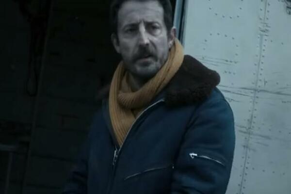 POGLEDAJTE ŠTA IZLAZI KADA UKUCATE "NIKOLA ĐURIČKO" NA GUGLU: Srbi će se srušiti od prizora! (FOTO)