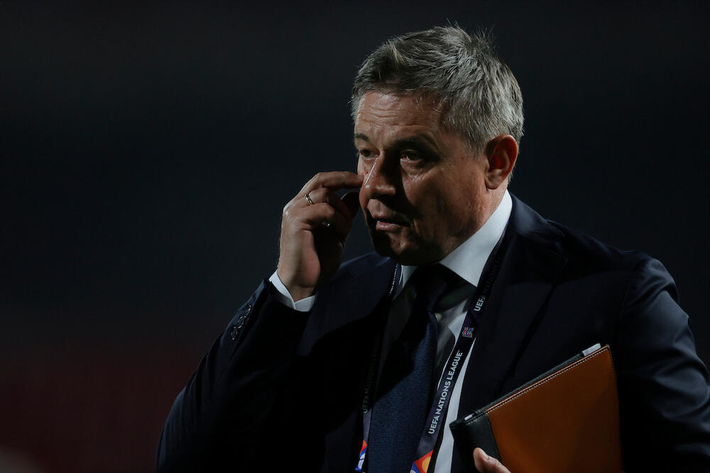 PIKSI ODRŽAO SASTANAK! Selektor Srbije okupio članove stručnog štaba, a poznato i kada saopštava spisak! (FOTO)