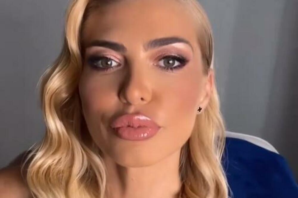 SNEŽA BORJAN POKAZALA ZMIJSKO TELO NA SVADBI: Krajnje provokativna haljina - gde nema otvore, PROVIDNA je! (FOTO)