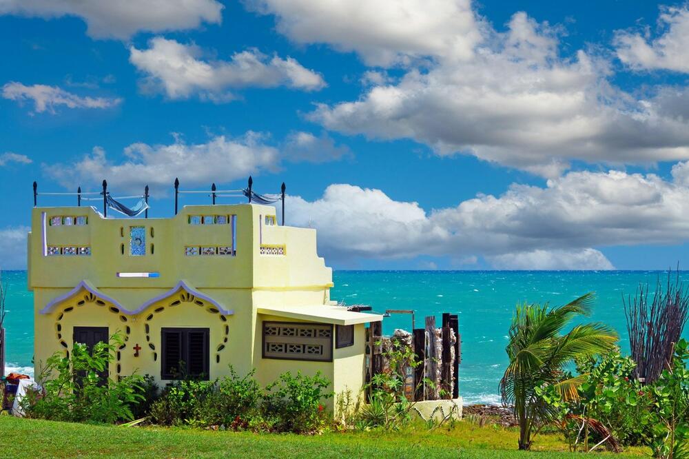 JAMAJKA UVELA VANREDNO STANJE!