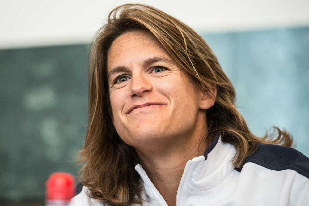 MORA U ZATVOR: Ameli Morezmo zlostavljala partnerka u BRAKU!