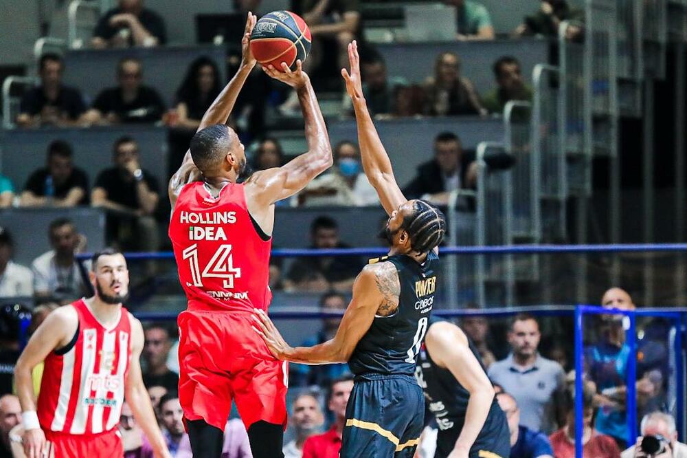 OSTIN HOLINS SE "ZAPALIO": Zvezdin Amerikanac zatrpao koš Partizana!