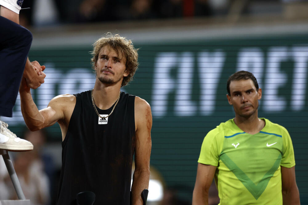 NADAL ĆE SE NAŽALOST POVUĆI: Zverev zna kada Rafa završava svoju karijeru!