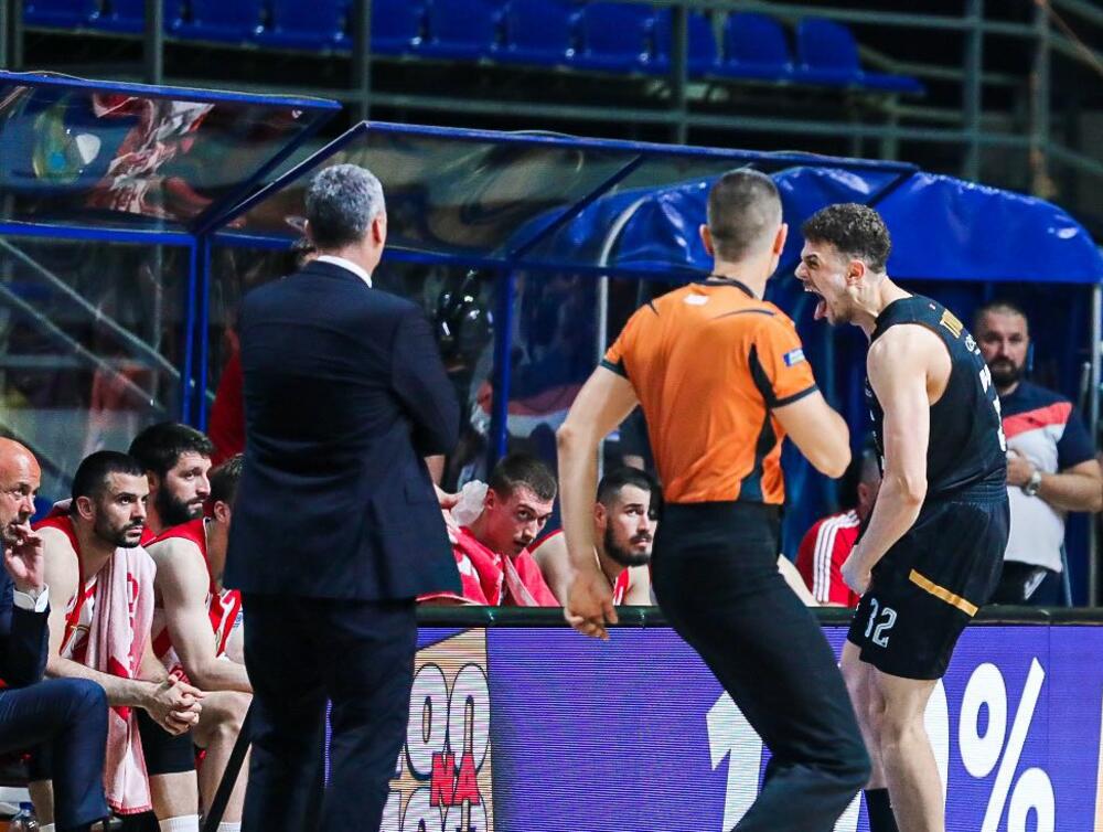 Uroš Trifunović, KK Partizan, Košarka