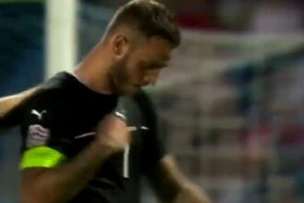 Jeste li videli šta je uradio Arnautović posle gola Hrvatima? (VIDEO)