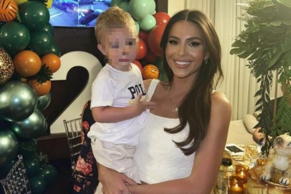 TIGAR, BALONI I TORTA NA TRI SPRATA: Zavirite na proslavu rođendana malog Željka Ražnatovića!