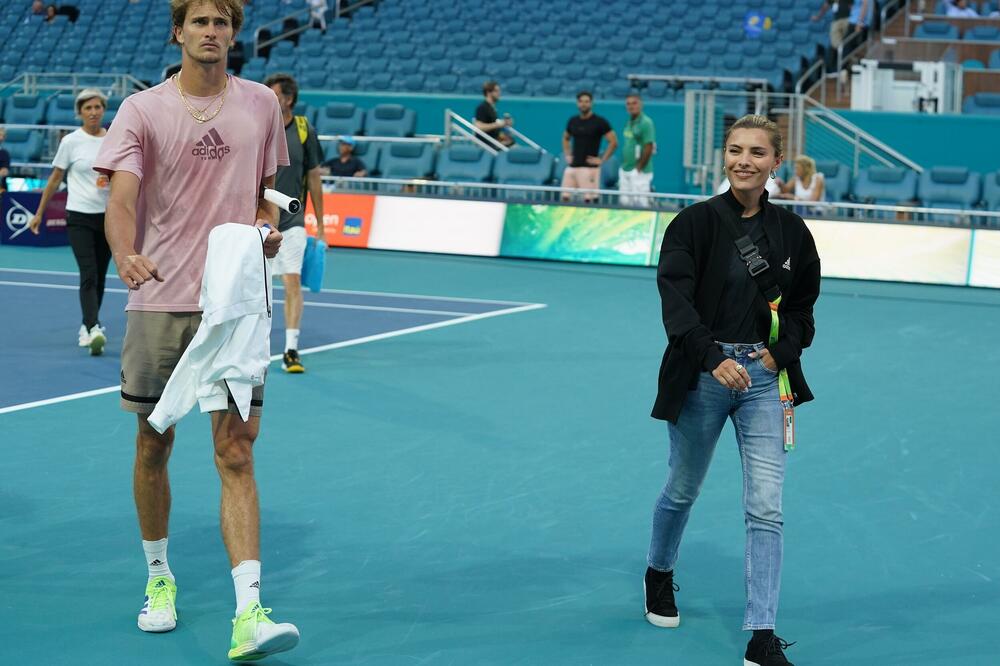 SRCE JOJ PUKLO U 1000 DELOVA! Devojka Saše Zvereva nije mogla da dođe sebi kada je videla njegovu povredu! (FOTO)