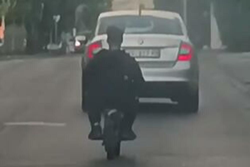 KOLIKO ĆE VAS KOŠTATI KORIŠĆENJE TELEFONA NA ULICI? Kazne za OVAJ PREKRŠAJ sve OŠTRIJE, nema povlašćenih strana