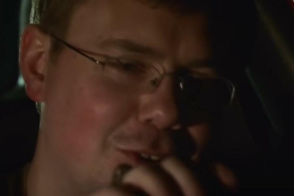 "VOLIM DA GA PRITISNEM": On samo sa NJIM voli da VODI LJUBAV, ŠOK ispovest JEDNOG MUŠKARCA (VIDEO)