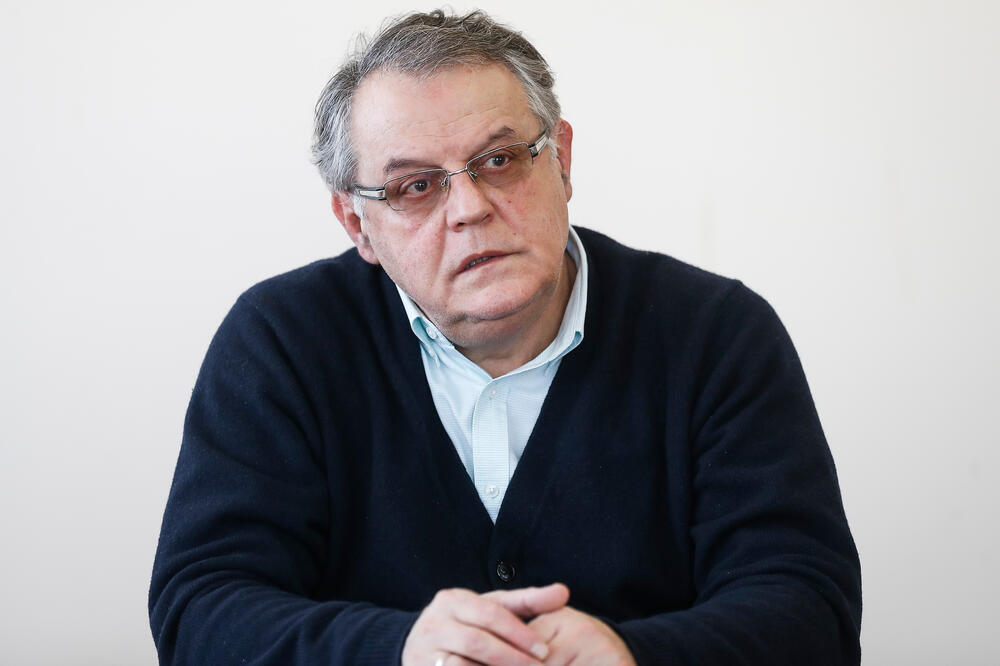 Čović otkrio NEVEROVATNU STVAR: GRANIČI SE SA REALNOŠĆU: Koga je Zvezda zvala da sedne na klupu!