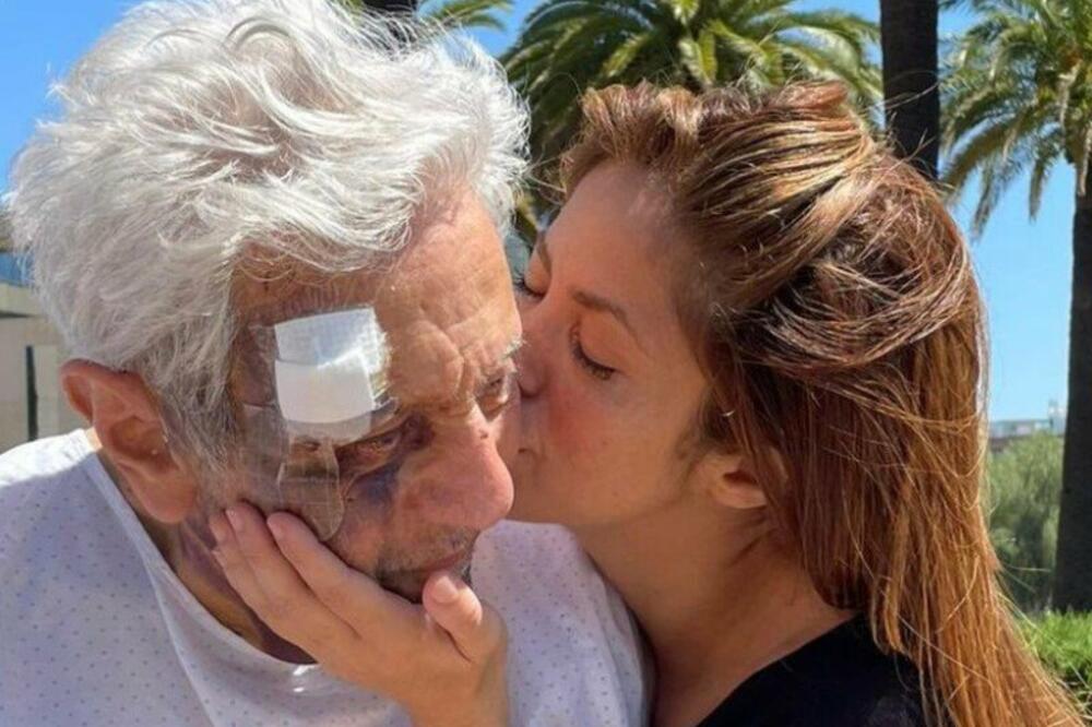 PEVAČICIN OTAC HITNO HOSPITALIZOVAN!