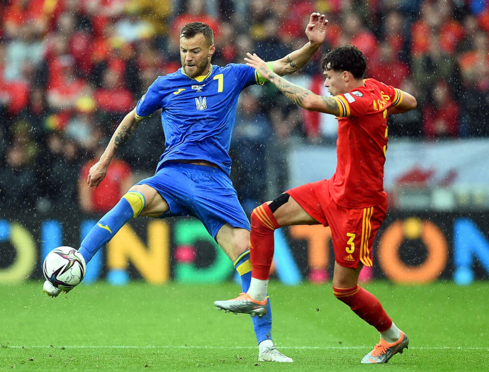 Fudbalska reprezentacija Velsa, Fudbalska reprezentacija Ukrajine