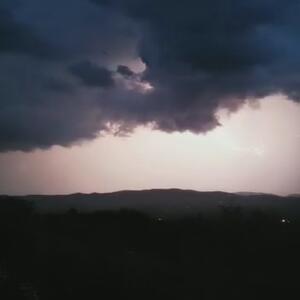 Čudna pojava na nebu iznad Srbije: Ovaj kraj zemlje beleži nešto što skoro nije viđeno