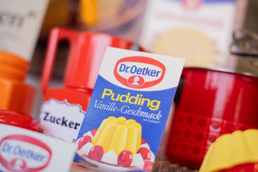 NA SLICI PUDINGA JE MALINA, A UKUS OD JAGODE! Deluje kao GREŠKA, ali razlog je još GORI! (FOTO)