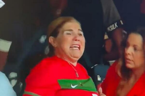 NEKONTROLISANO BRIZNULA U PLAČ, JEDVA JE DISALA: Ronaldova majka na ivici SRČKE, da je Kristijano znao... (VIDEO)