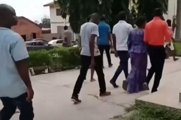 SATANISTIČKO KRVOPROLIĆE U NIGERIJI: Preko 50 ubijenih!(UZNEMIRUJUĆI VIDEO)