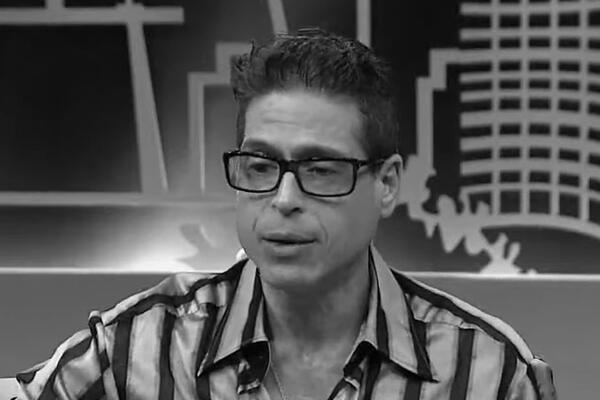 UPRAVO JAVLJENE STRAVIČNE VESTI: Umro GLUMAC u 56. godini života, TUGA!