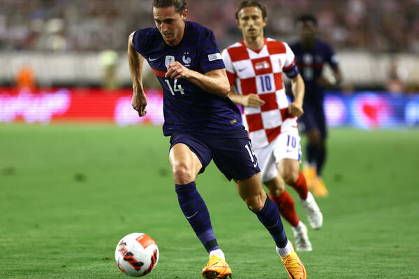 KRAMARIĆ SPASIO VATRENE: U reprizi finala SP, Francuska i Hrvatska podelili bodove!