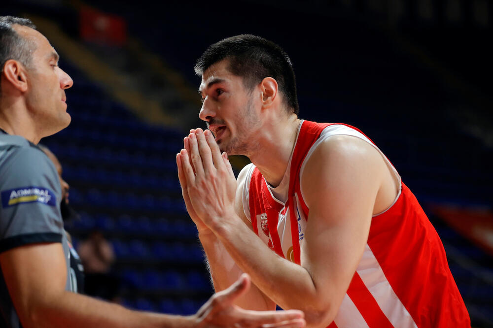 MITROVIĆ OTVORIO DUŠU NAKON HAOTIČNOG FINALA: Pitanje je da li Beograd zaslužuje i JEDNOG evroligaša!