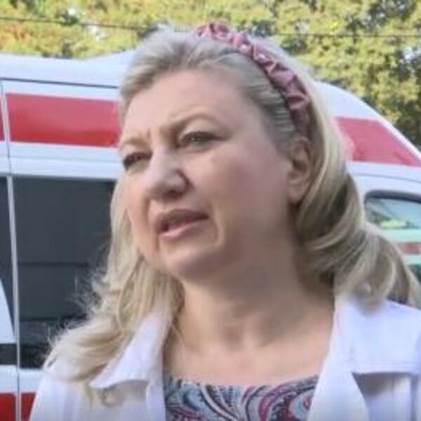 DR IVANA IZ HITNE OTKRILA ŠTA ODMAH MORATE DA POJEDETE AKO VAM PADNE PRITISAK! Ove 2 namirnice će vas spasiti