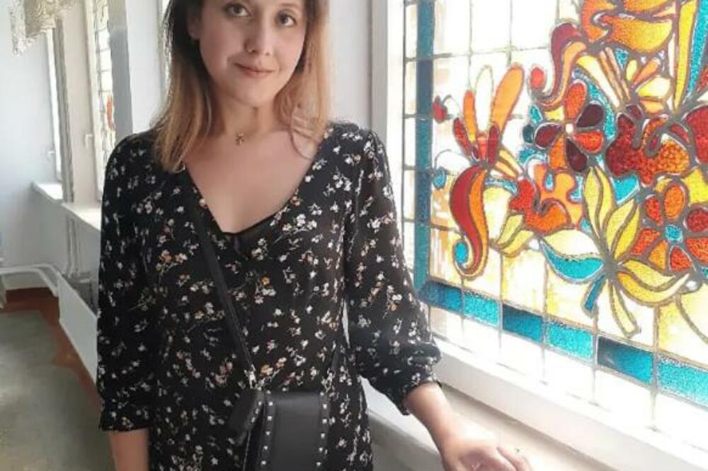 OVOJ DEVOJCI NIŠTA NIJE NA SVOM MESTU NA TELU: I lekari ne dolaze sebi, KAKO JE MOGUĆE?!