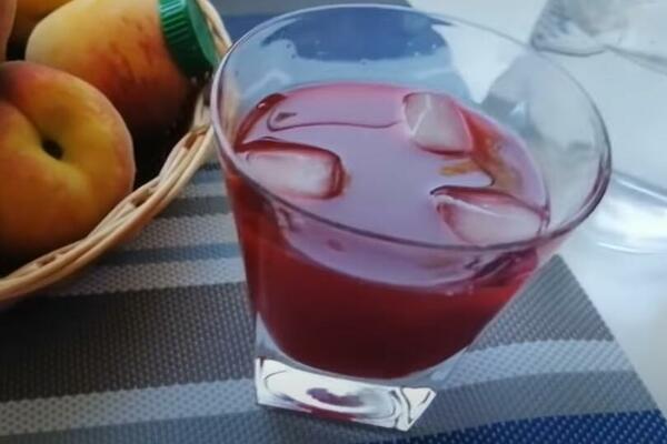 OVAJ DOMAĆI SOK MOŽE DA SPUSTI KRVNI PRITISAK ZA 3 SATA: Posle njega ZABORAVIĆETE NA LEKOVE, doktori se KUNU U TO