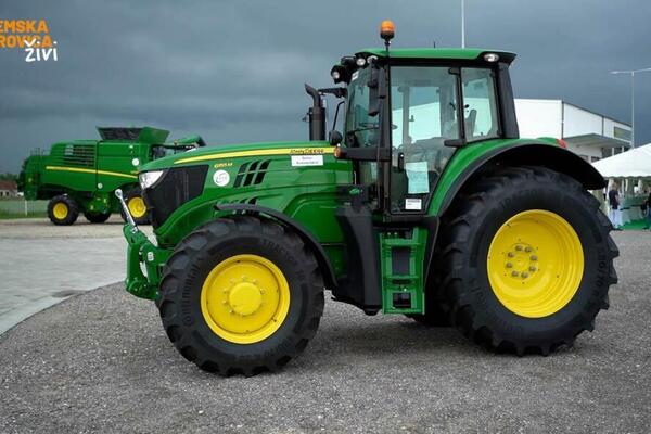 Svetski poljoprivredni brend “JOHN DEERE” STIGAO U SREMSKU MITROVICU - Nedimović: Dobra baza za poljoprivredu