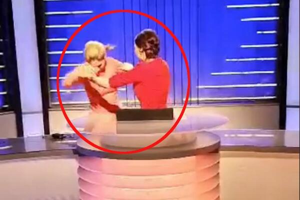 POTUKLE SE VODITELJKE SLAGALICE: Isplivao snimak koji NIKADA NIJE PRIKAZAN, kakav SKANDAL! (VIDEO)