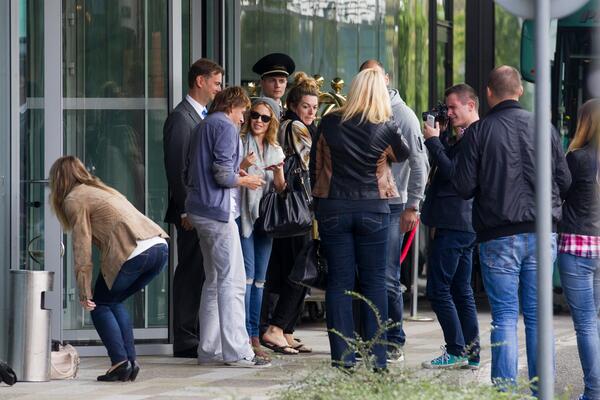 POSTAJALA JE NAJVEĆA ZVEZDA I IMALA JE HORDU FANOVA, A ONDA JEZIVI OBRT: Opaka bolest ju je skroz UNIŠTILA!