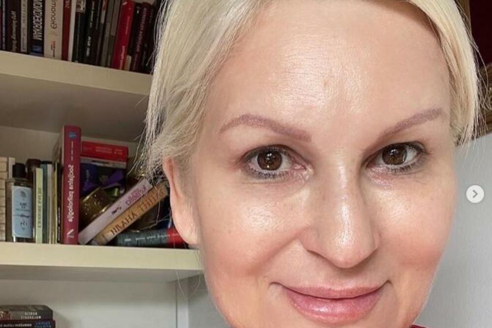 ŠTA SE DESILO SA ZORANOM MIHAJLOVIĆ?! Od ovog će Srbima da skoči pritisak, UVUKLA SE U TO (FOTO)