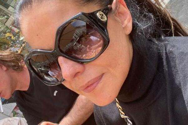 OVA ZVERINA U FABRICI KOŠTA 200.000 EVRA: Zanemećete kada vidite šta vozi Milica Mitrović, VEDRI I OBLAČI! (FOTO)