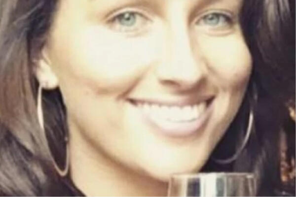 SA 15 GODINA UŠLA U MENOPAUZU! Nije mogla da se oporavi od šoka, a sačekala ju JOŠ GORA VEST (FOTO)