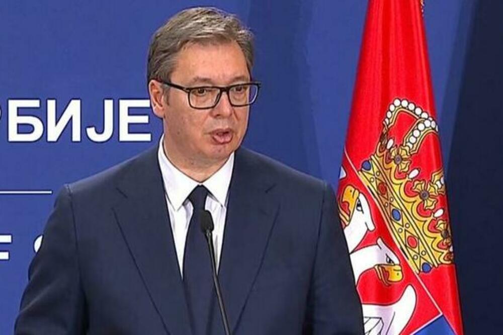 "DOBRO RAZMISLITE PRE NEGO ŠTO DONESETE ODLUKU": Vučić ima poruku za Makedonce!