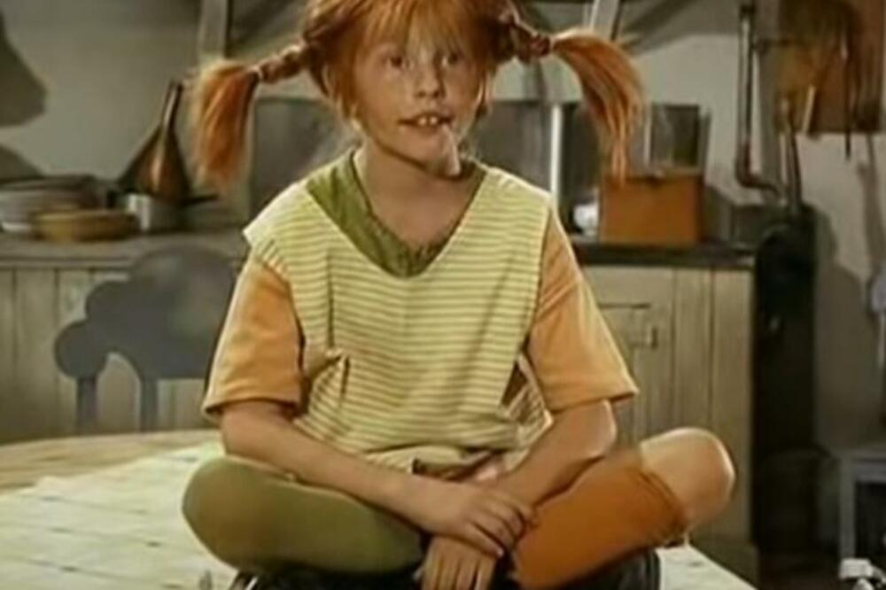 NEMA KO NIJE OBOŽAVAO NJENE PEGICE I KIKICE: Pogledajte kako danas izgleda čuvena PIPI DUGA ČARAPA! (FOTO)