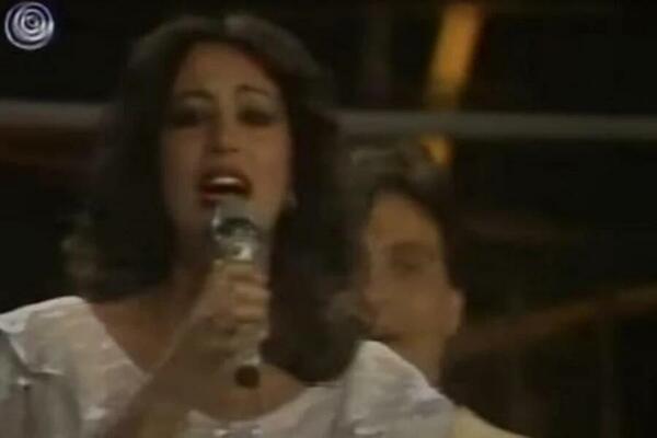 JEZIVA SUDBINA PEVAČICE ANĐEOSKOG GLASA! Tragala za pravom LJUBAVI,a onda je zbog NJEGA umrla od NEIZLEČIVE bolesti