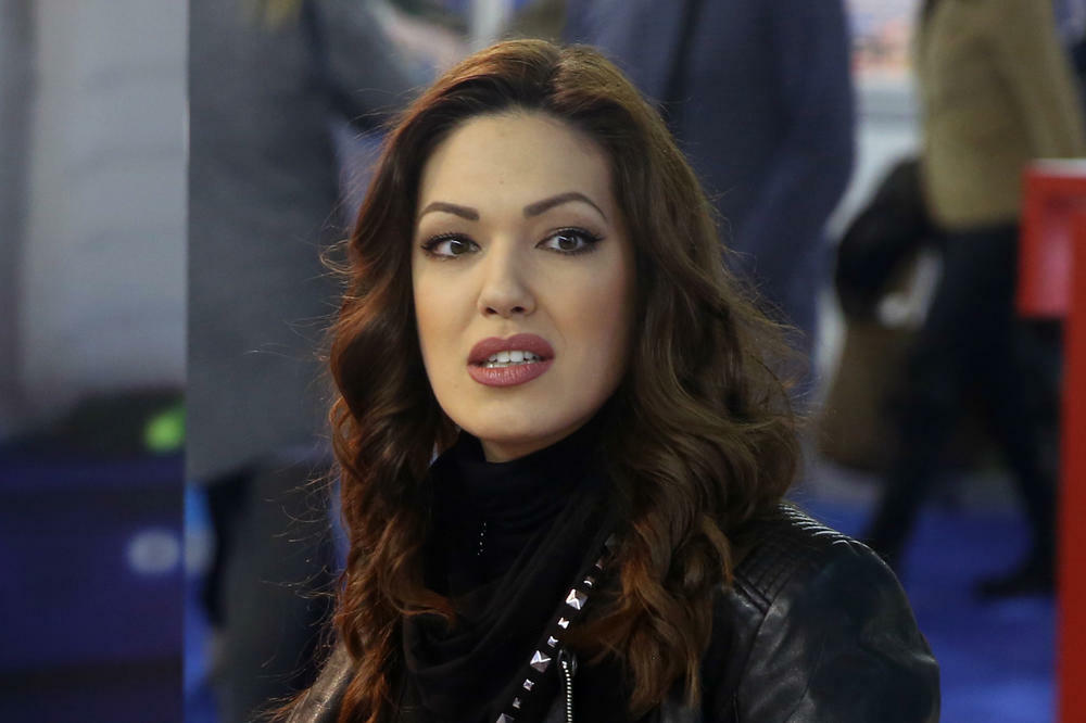 NEDAVNO SE POVUKLA IZ JAVNOSTI, A SADA OTVORILA DUŠU: Nina Radulović o RIJALITIJIMA, evo da li bi NEKI VODILA