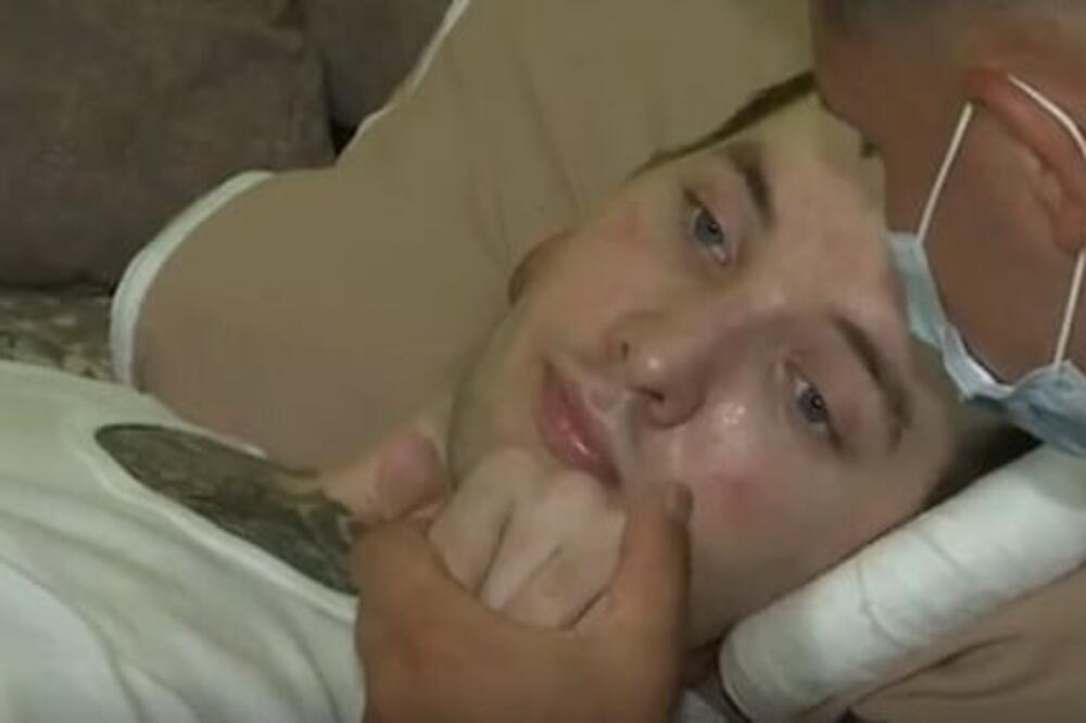 DENIS JE NA DANAŠNJI DAN DOŽIVEO NESREĆU: Na maturi je bio tužan, pa je nastavnici napisao PISMO KOJE TOPI SRCA