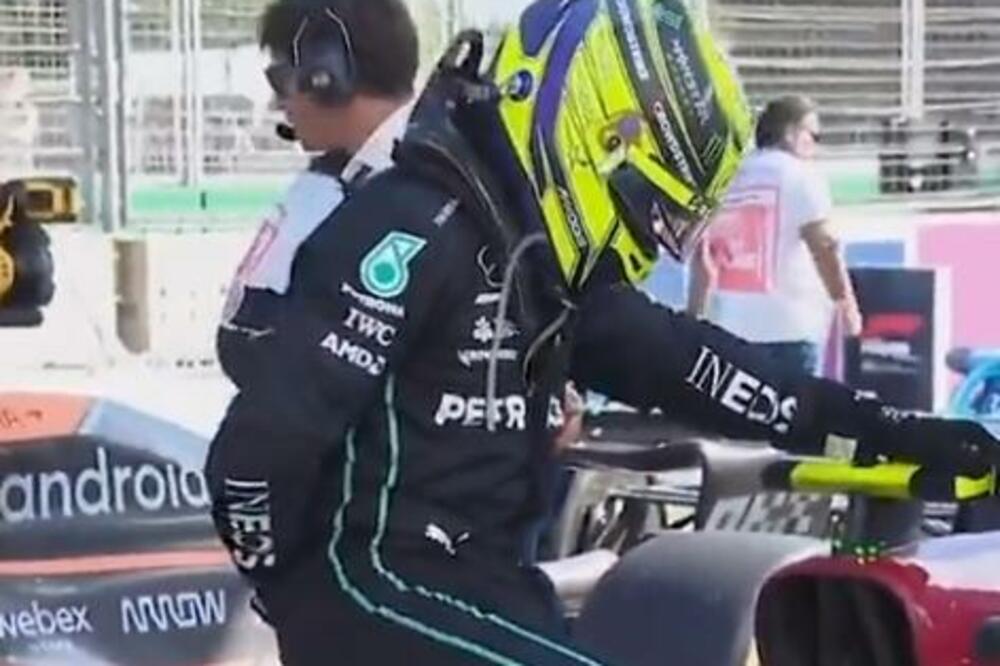 HAMILTON JEDVA IZAŠAO IZ BOLIDA: Ne mogu da opišem BOL koji sam osećao, samo sam se MOLIO da se završi! (VIDEO)