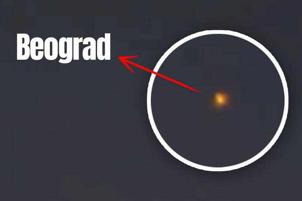 "JBT VANZEMALJCI POSTOJE, ŠTA JE OVO?" Svi gledali pojavu na nebu iznad Grocke, kako se kreće, u bre! (VIDEO)