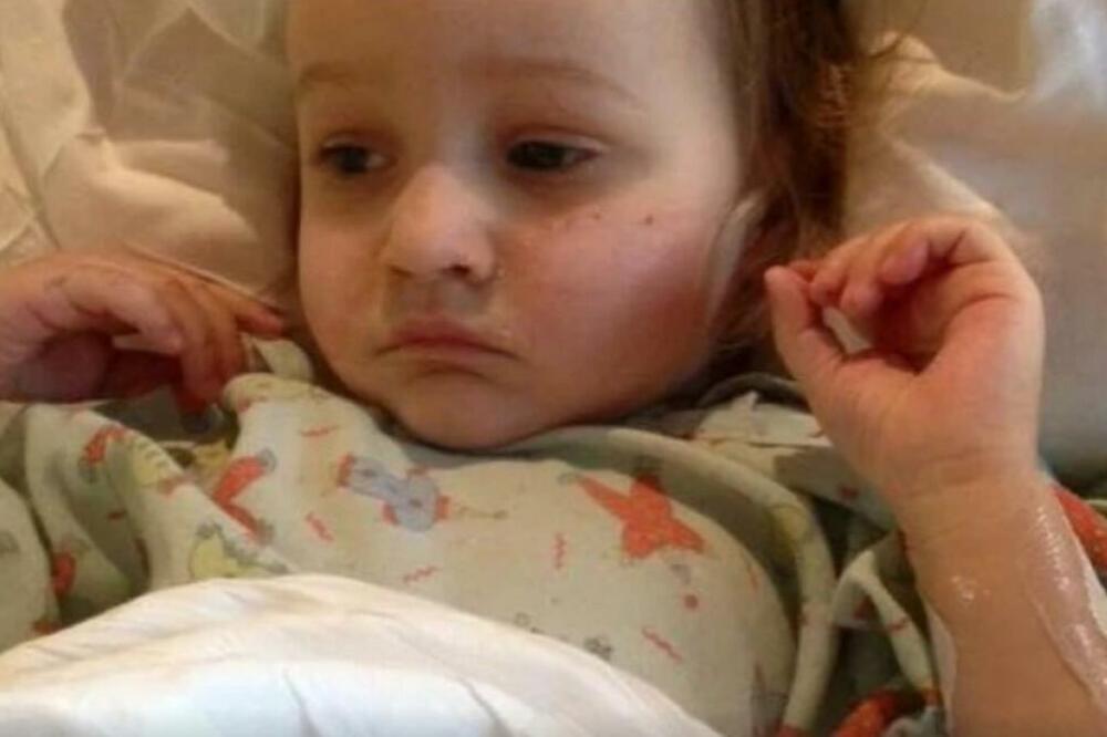 MALENA AVA (2) UMALO UMRLA JER JE PROGUTALA PREDMET KOJI SVI IMAMO KUĆI: Ne slutimo koliko mogu biti OPASNI!