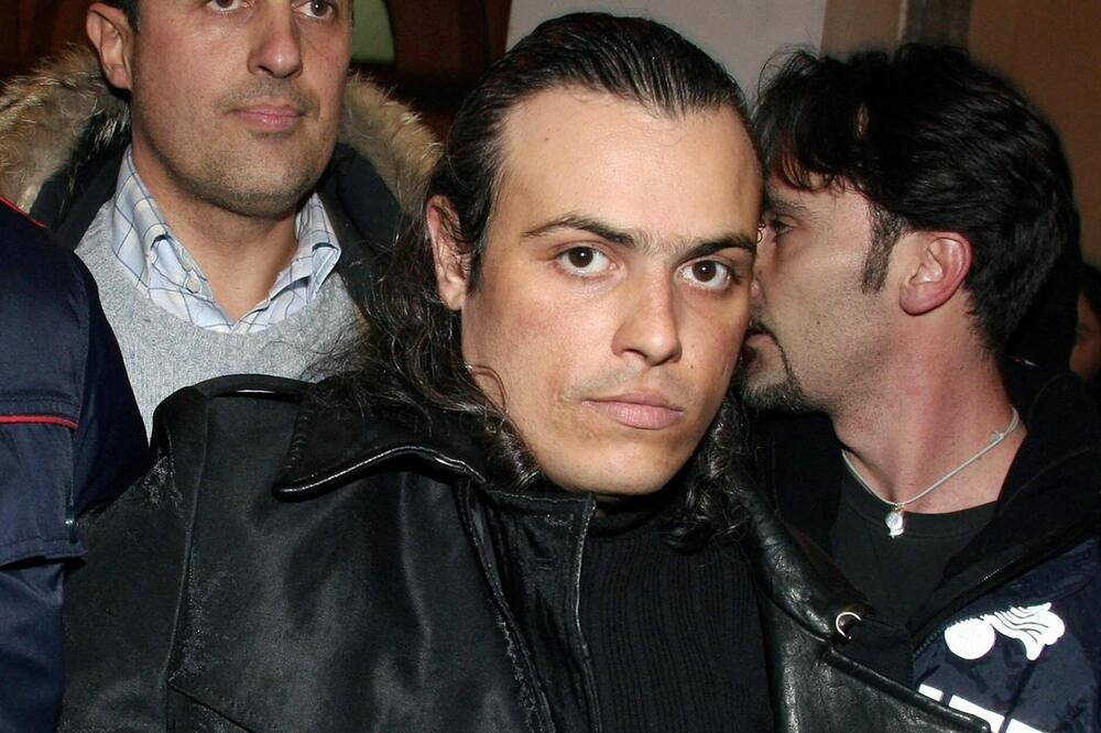 PREMINUO MAFIJAŠKI BOS: Najstariji sin šefa KAMORE izdahnuo u zatvoru, u 49- godini života!